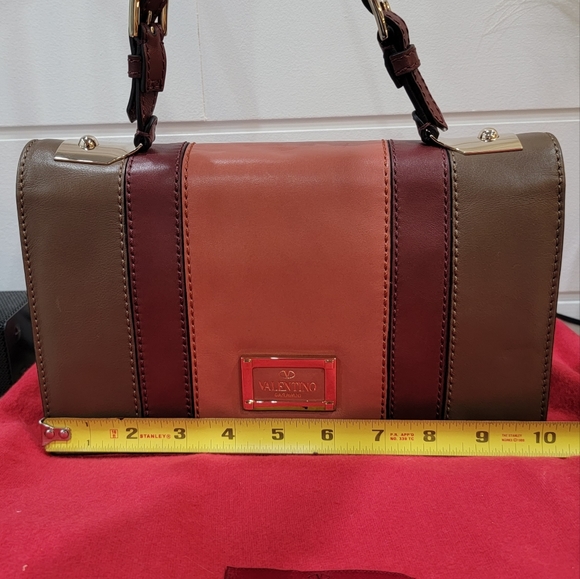 Bags - Picture 16 of 16